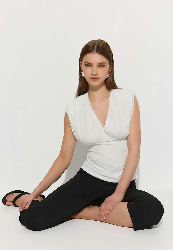 Gina Tricot - Lace top - spetstoppar - Vit - XS - Dam