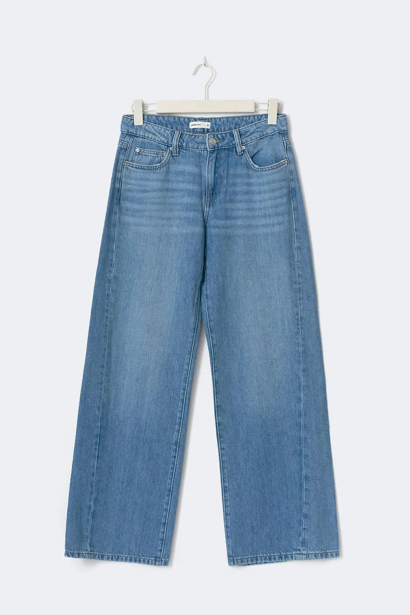 Gina Tricot - Low wide petite jeans - Low waist jeans - Blå - 32 - Dam