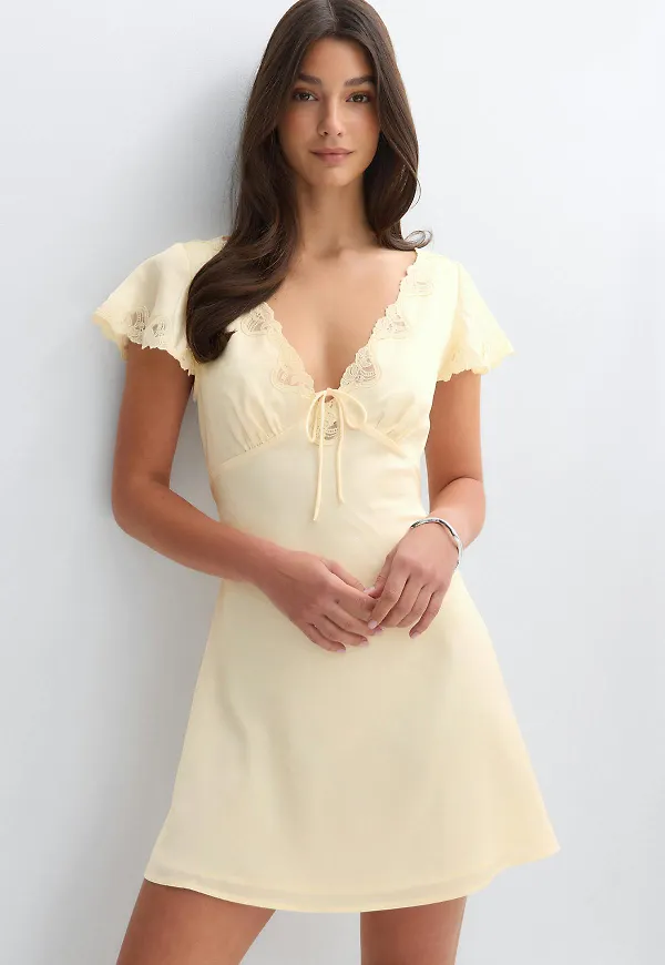 Gina Tricot - Satin lace mini dress - miniklänningar - Gul - 36 - Dam
