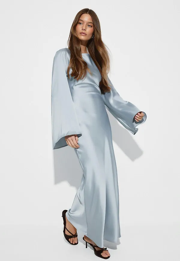 Gina Tricot - Satin wide sleeve maxi dress - satinklänningar - Blå - 36 - Dam