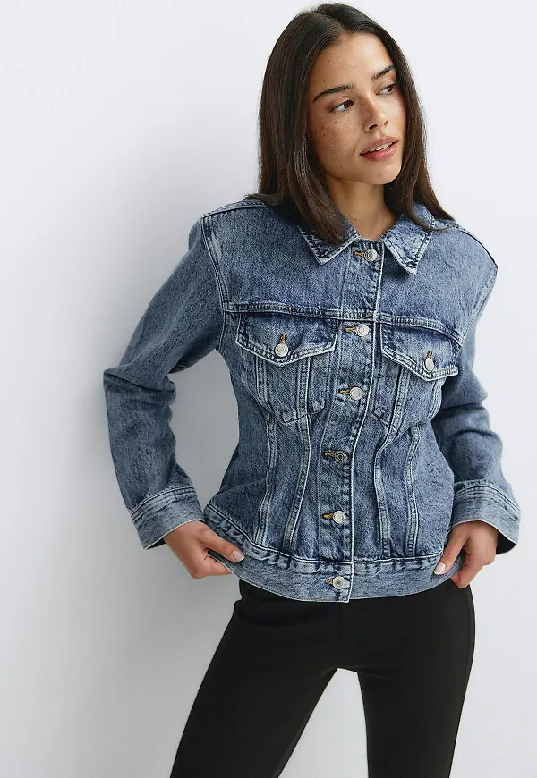 Gina Tricot - Shaped denim jacket - jeansjackor - Blå - M - Dam