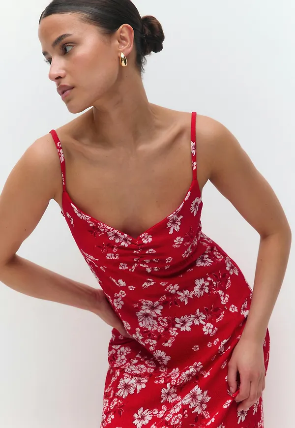 Gina Tricot - Textured midi dess - blommiga klänningar - Röd - M - Dam