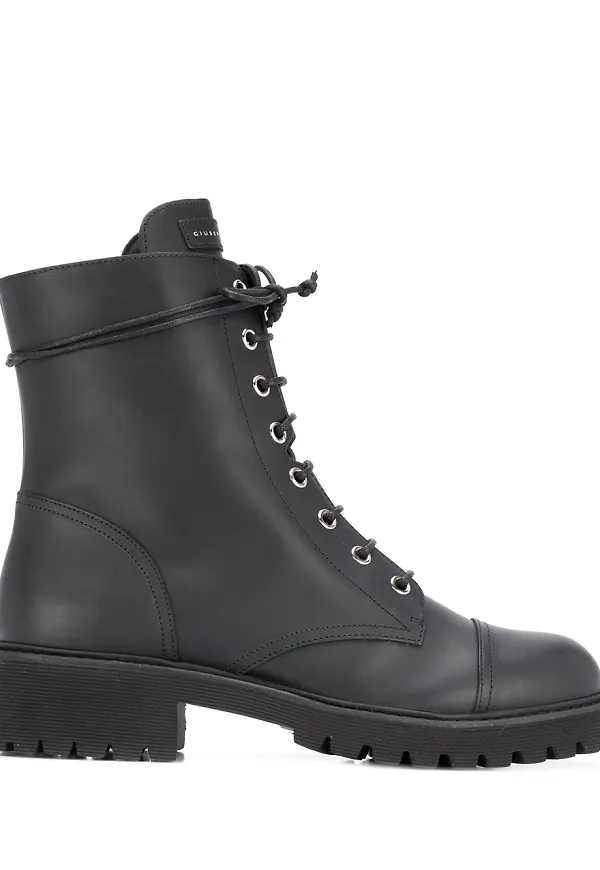 Giuseppe Zanotti boots med snörning - Svart