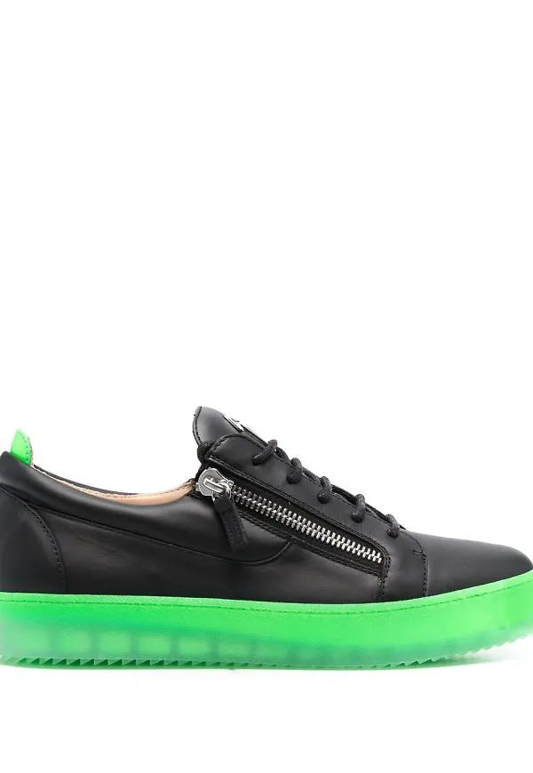 Giuseppe Zanotti sneakers med kontrasterande sula - Svart