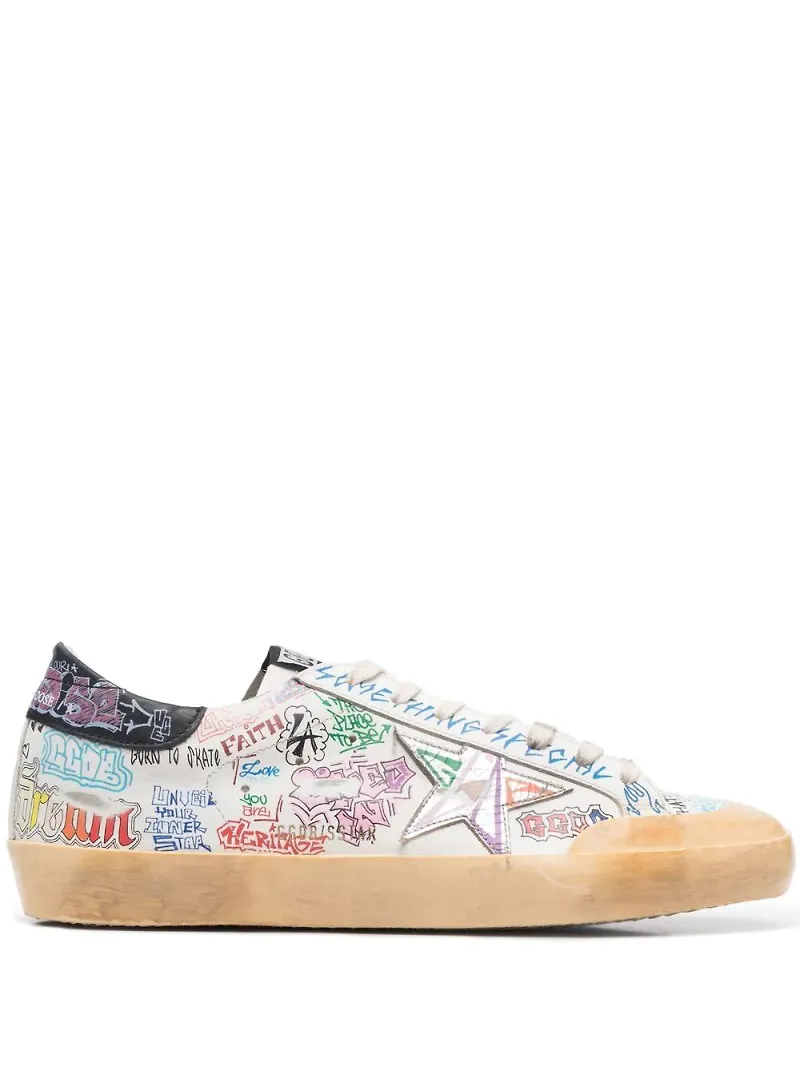 Golden Goose låga sneakers med graffititryck - Vit