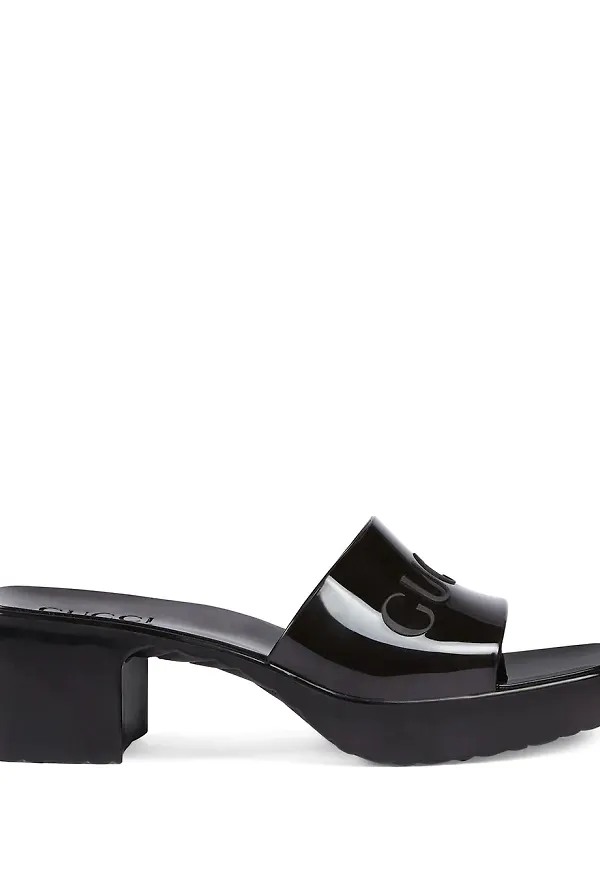 Gucci sandaler med präglad logotyp - Svart