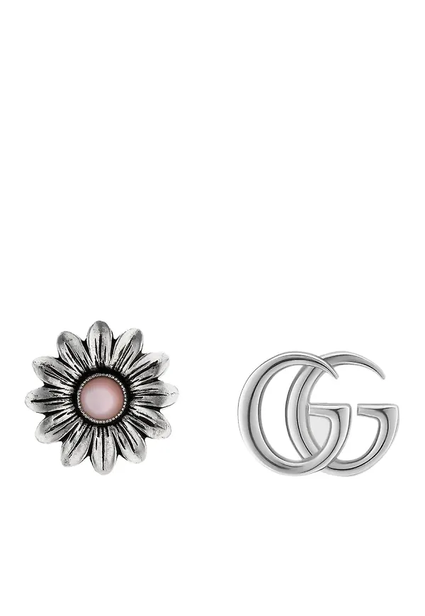 Gucci stiftörhängen med blomma och GG-logotyp - Silverfärgad