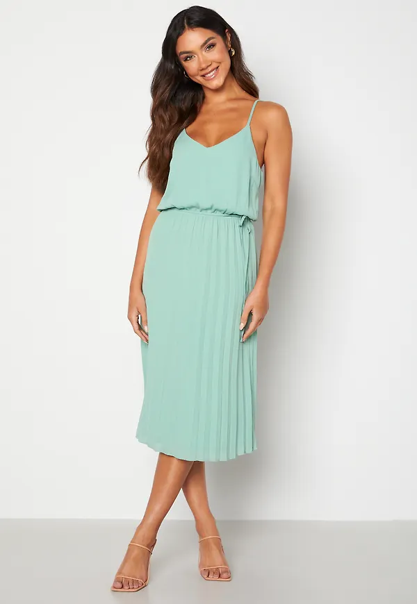 Gwyneth Pleated Dress