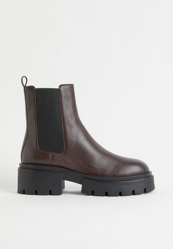 H & M - Chelseaboots i läder - Brun