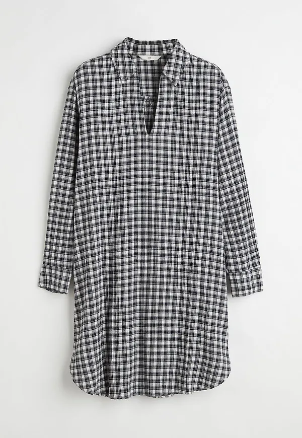 H & M - Klänning med krage - Svart