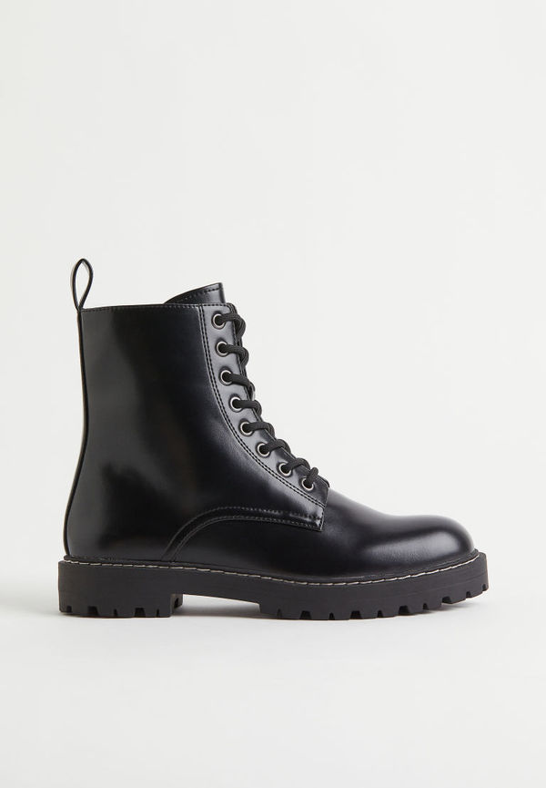 H & M - Kängor - Svart