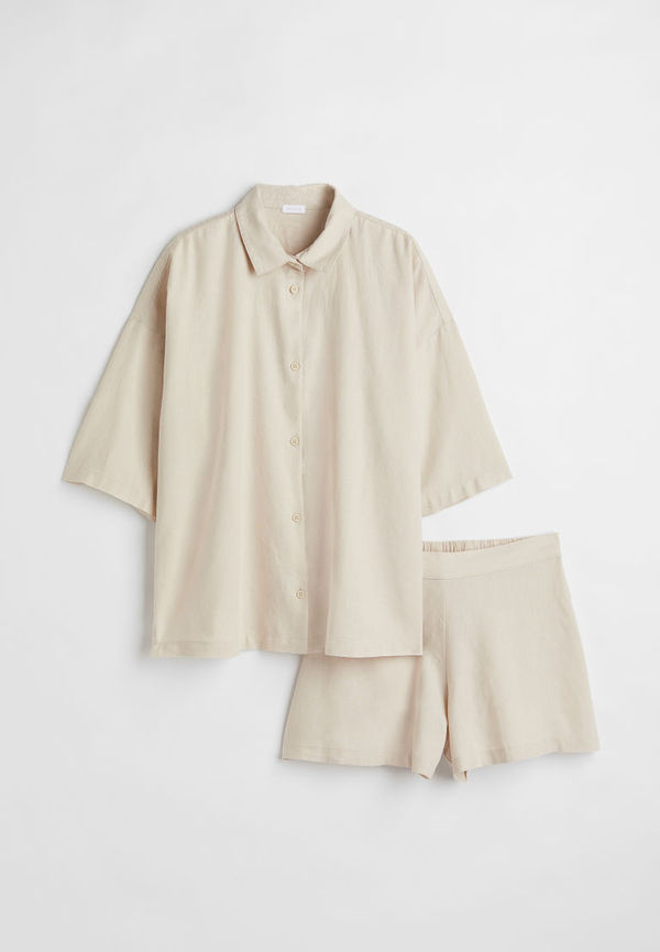 H & M - Pyjamas med skjorta och shorts - Beige