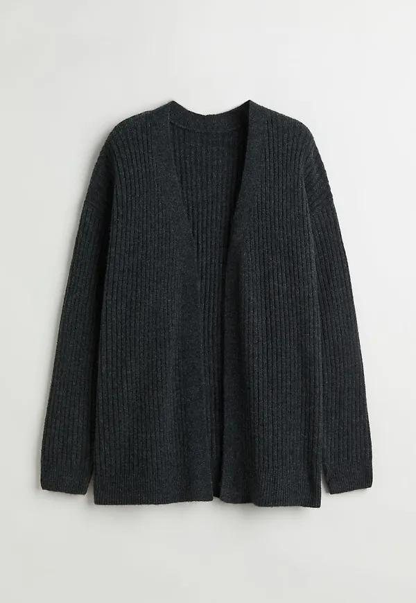 H & M - Ribbstickad kofta - Grå