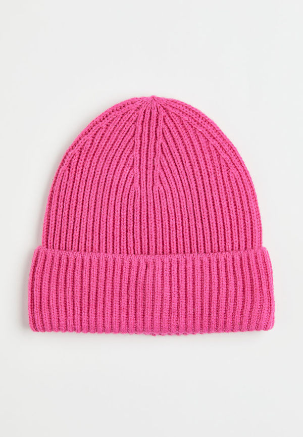 H & M - Ribbstickad mössa - Rosa