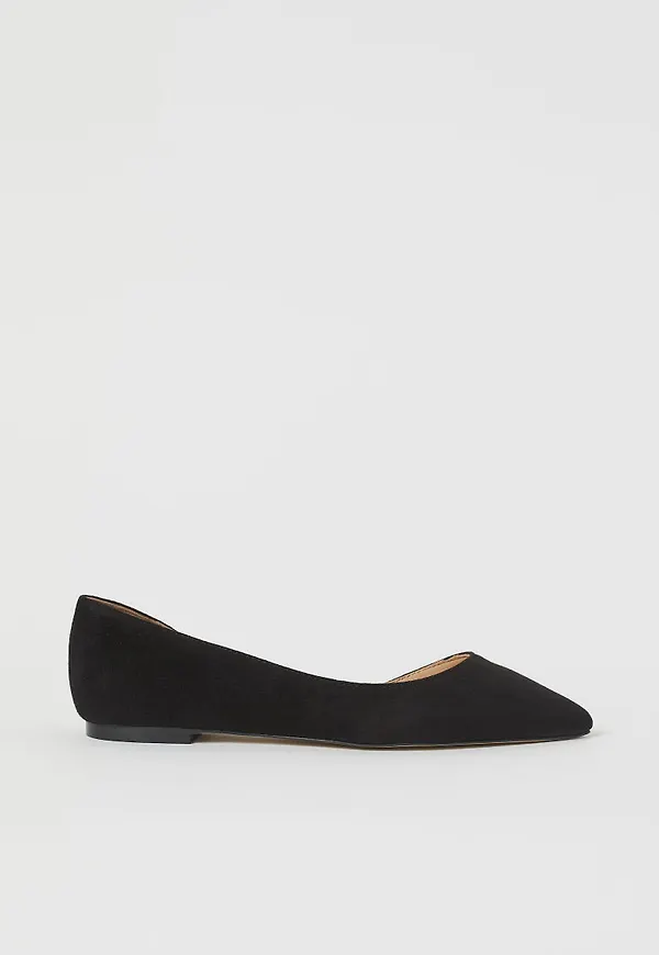 H & M - Spetsiga ballerinaskor - Svart