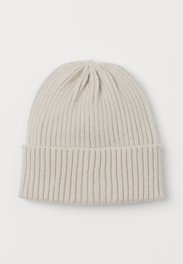 H & M - Stickad mössa - Beige