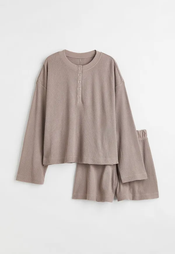 H & M - Våfflad pyjamas - Brun