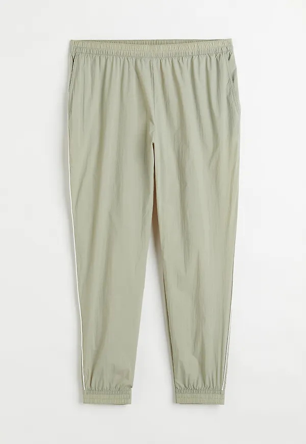 H&m+ Joggers I Nylon Ljus Khakigrön, Träningsbyxor i storlek XL