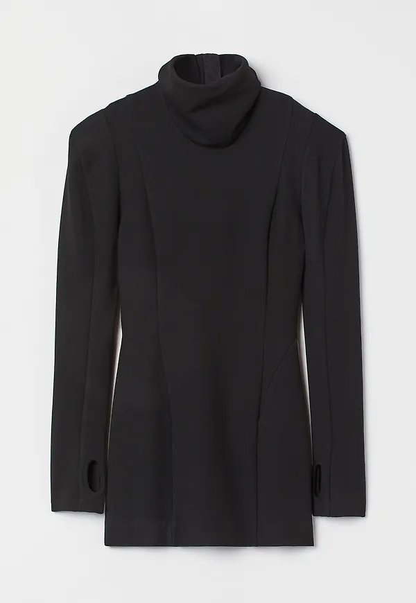 H&M Klänning Med Markerade Axlar Svart, Festklänningar i storlek 46