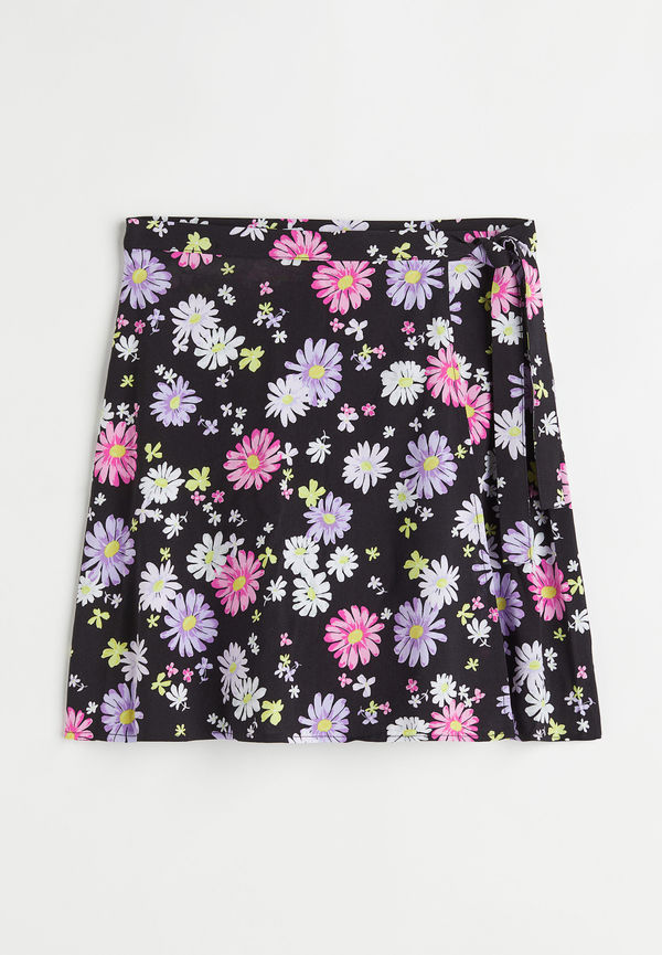 H&M Mönstrad Omlottkjol Svart/blommig, Kjolar i storlek 38