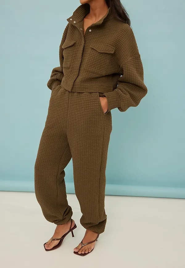 Handpicked x NA-KD Quilted Joggers - Beige