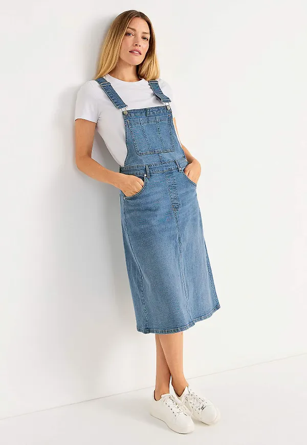 Hängselklänning i denim