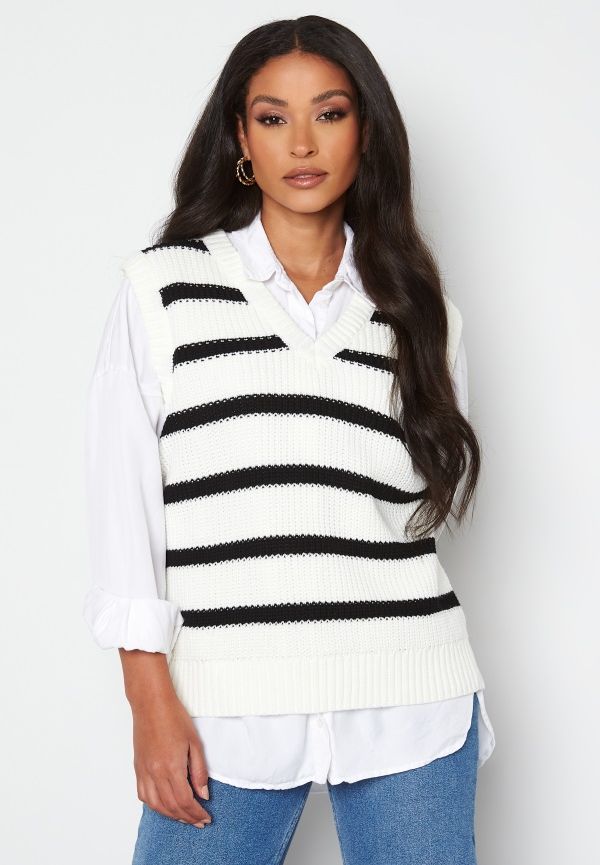 Happy Holly Jalessa knitted vest Striped 40/42