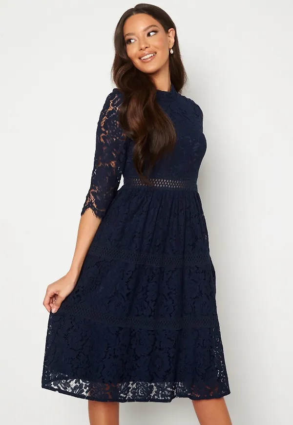Happy Holly Madison lace dress Navy 40