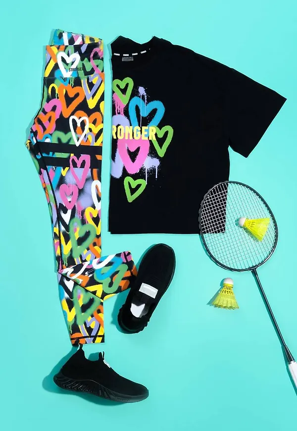 Hearts Black T-shirt Kit