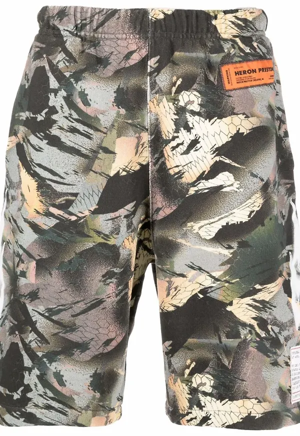 Heron Preston kamouflagemönstrade mjukisshorts - Grön