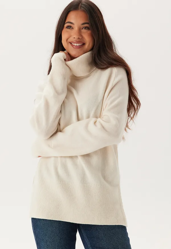 Herringbone Detail Rollneck