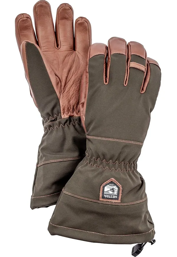 Hestra Hunters Gauntlet CZone Dark Forest
