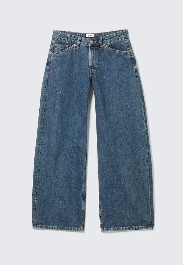 High Waisted Curved-Yoke Barrel Jeans