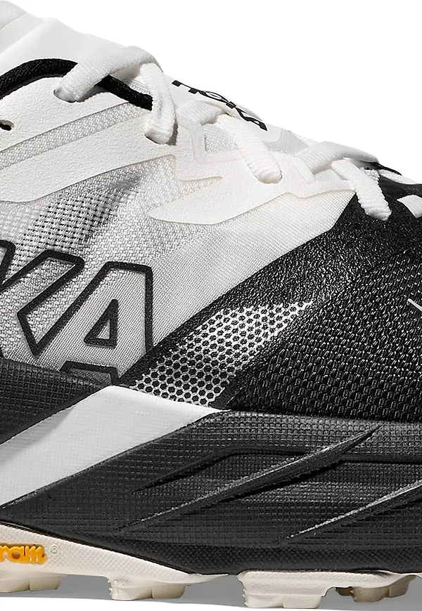 Hoka Women's Speedgoat 7 Black/White