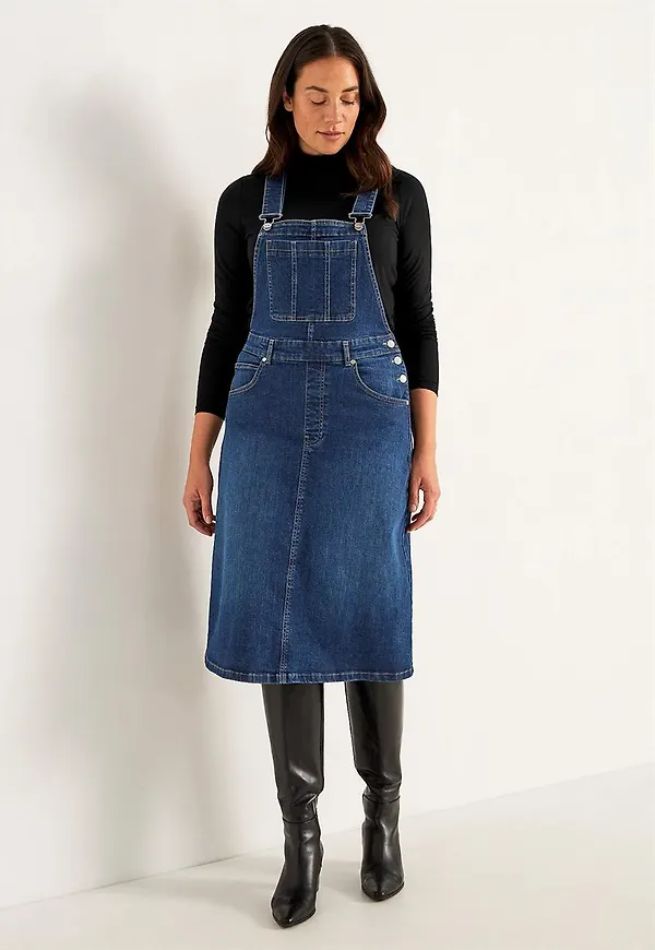 Hängselklänning i denim