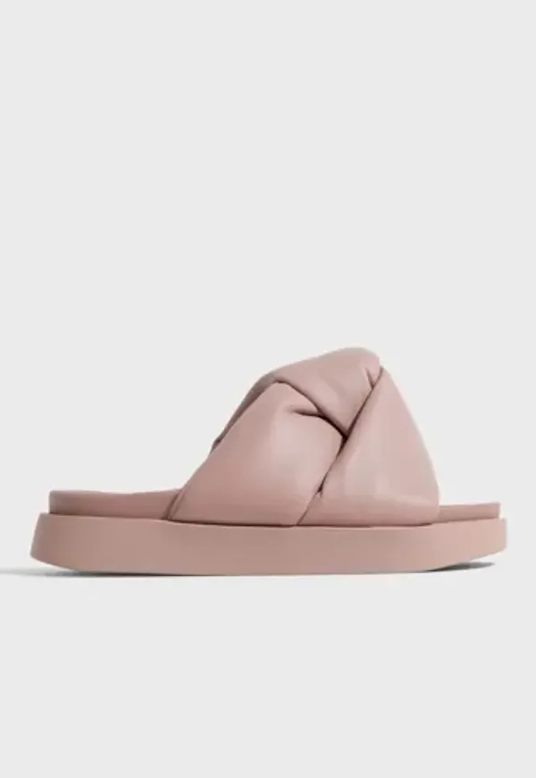 Inuikii - Beige - Slipper Soft Crossed