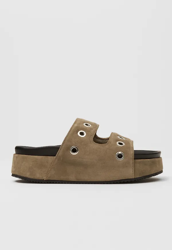 Inuikii - Beige - Slipper Suede Studs
