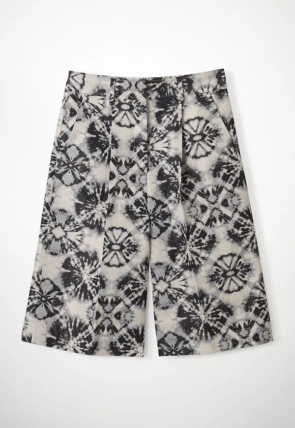 JACQUARD BERMUDA SHORTS