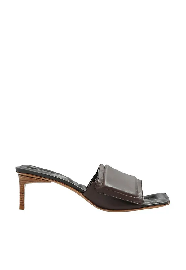 Jacquemus Piscine leather mules Brun, Dam