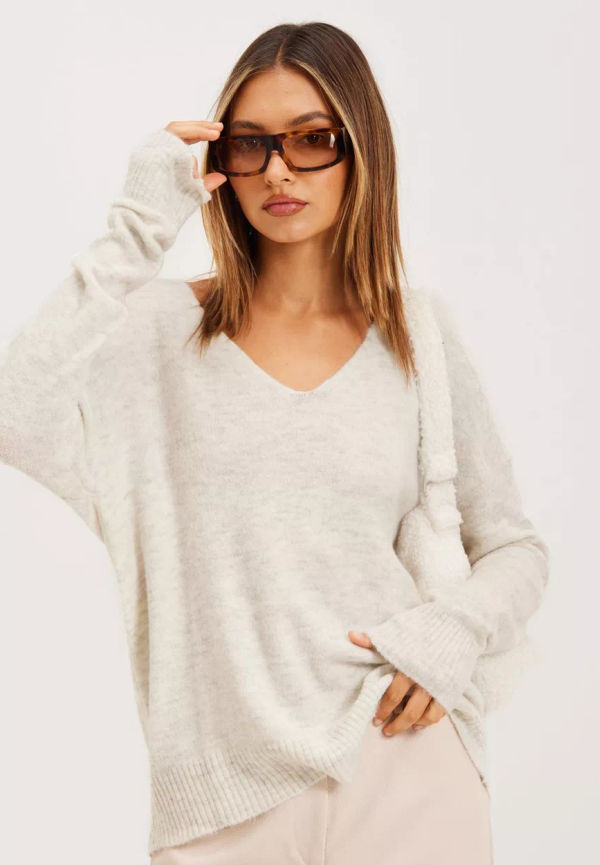JdY - Stickade tröjor - Cloud Dancer Melange - Jdyelanora L/S V-Neck Pullo. Knt No - Tröjor - Knitted sweaters