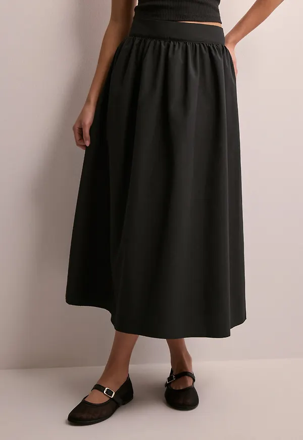JDY - Svart - Jdyselena Hw Midi Skirt Wvn