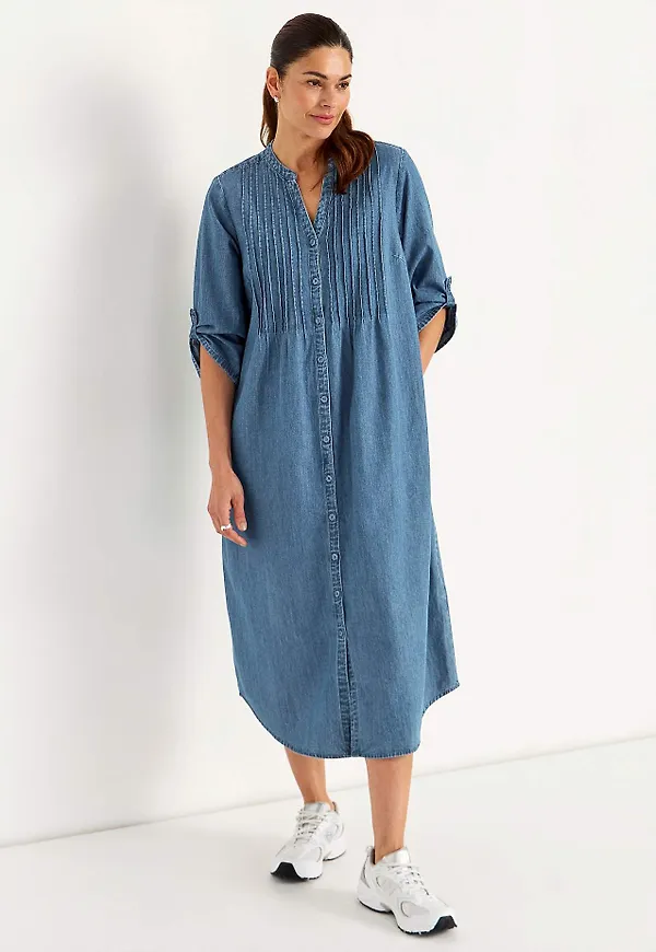 Jeansklänning i lätt denim med fickor