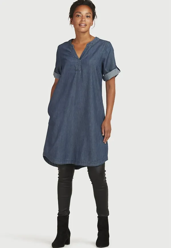 Jeansklänning i mjuktvättad denim
