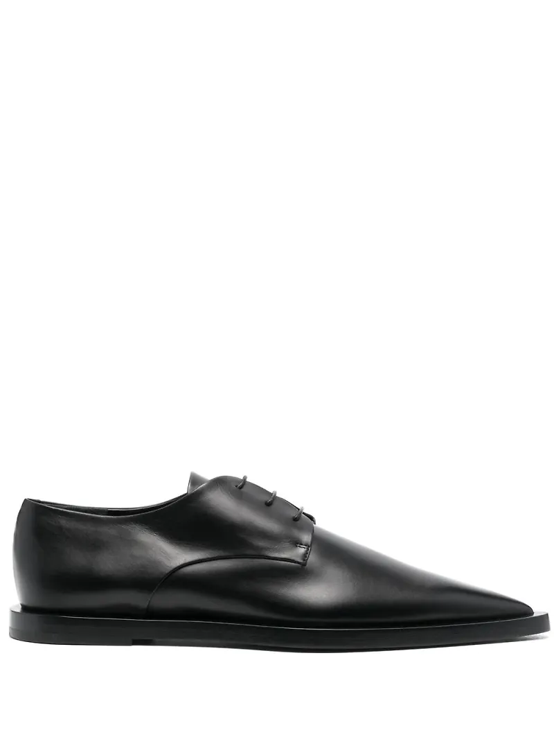 Jil Sander loafers i läder med spetsig tå - Svart
