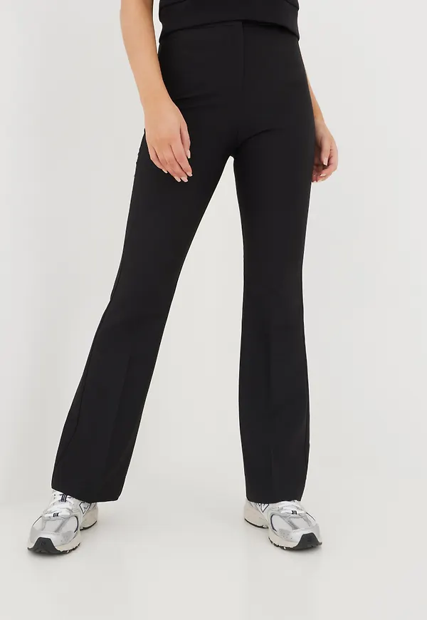 JJXX - Byxor - Black - Jxkatie Slim Flared Hw Pant Noos - Byxor & Shorts - Pants