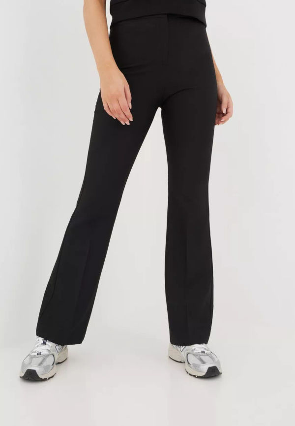 JJXX - Utsvängda byxor - Black - Jxkatie Slim Flared Hw Pant Noos - Byxor