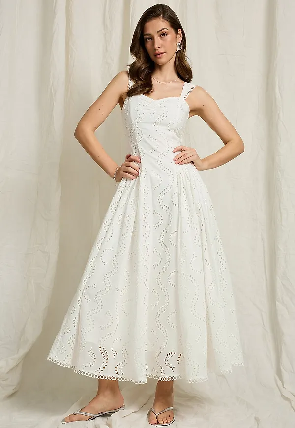 Joelle - Maxiklänning med broderie anglaise - Vit