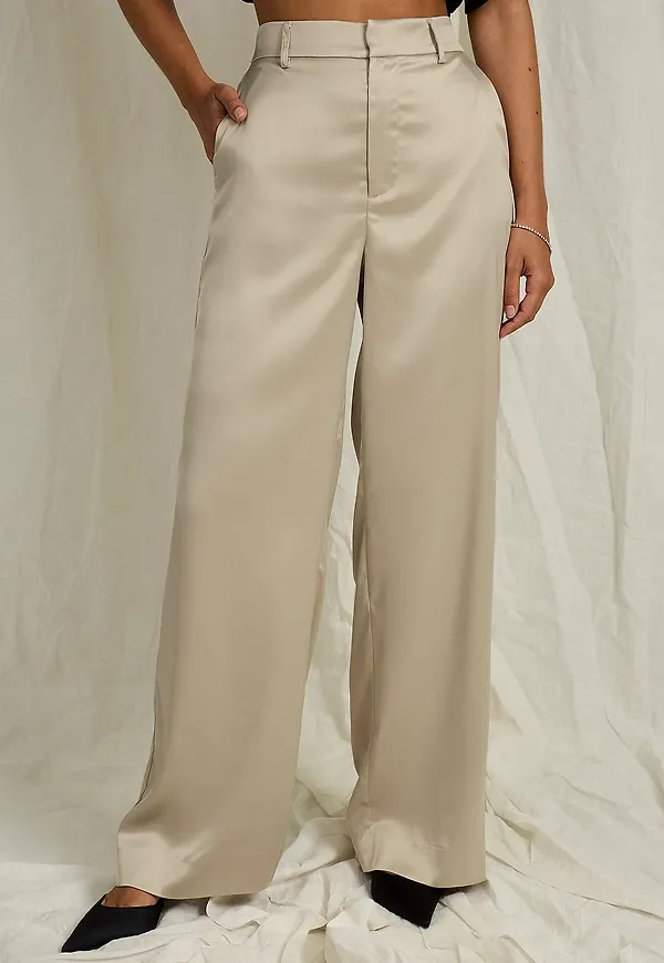 Joelle - Vida kostymbyxor i satin - Beige