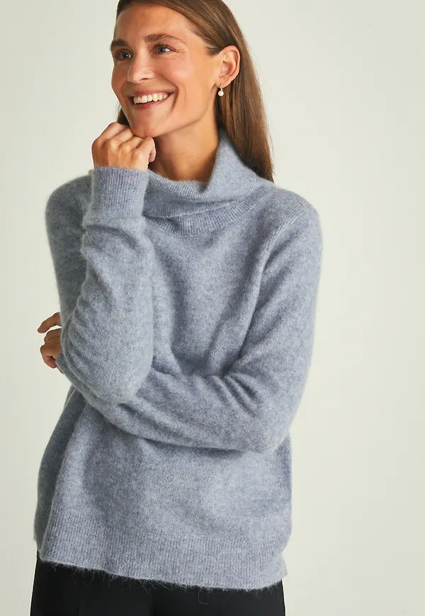 Joline rollneck
