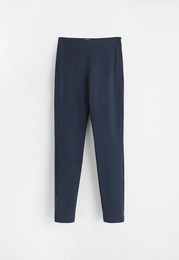 JONNA byxor med slim fit